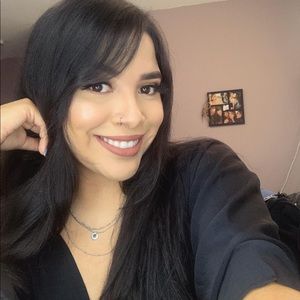 Meet your Posher, Julianna